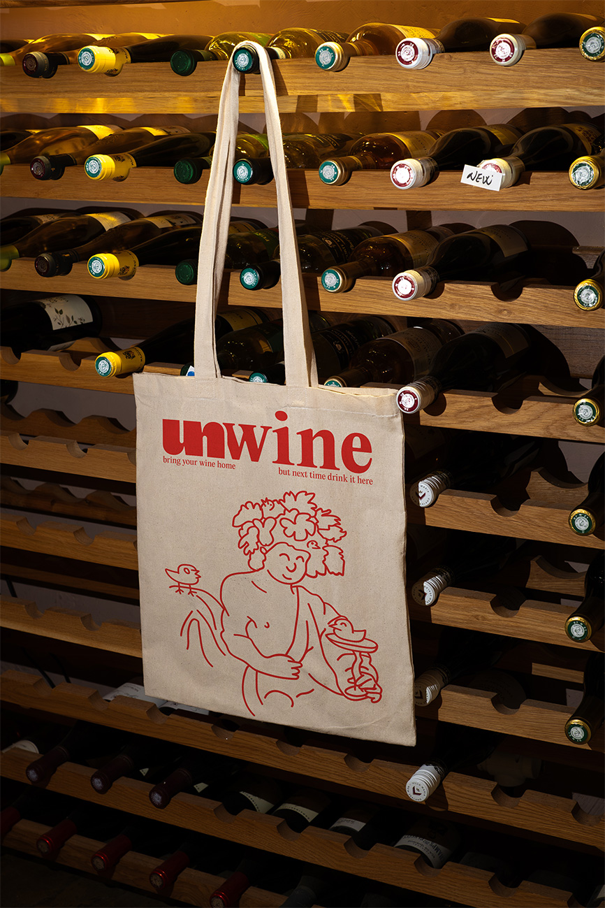 Shooting of the unwine totebag